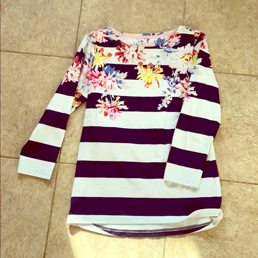 Beautiful top by joules